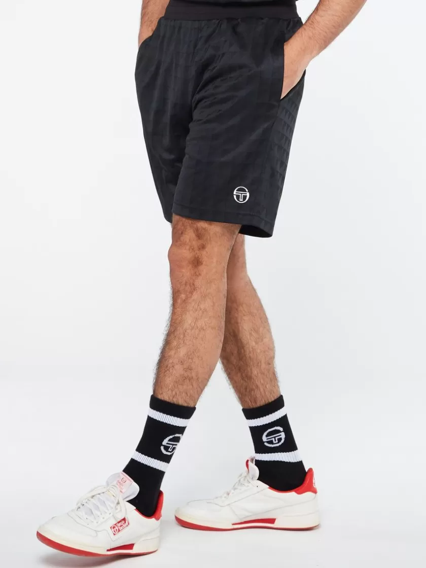 Hot Geo Short-Black For The Court